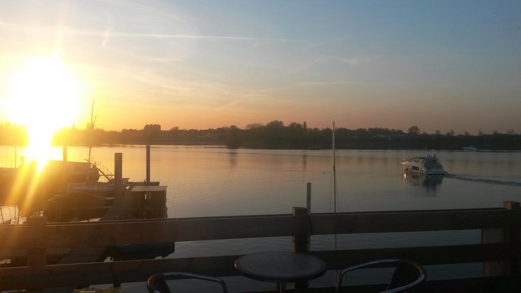 Sailcenter Limburg Pansiyon Kinrooi Dış mekan fotoğraf