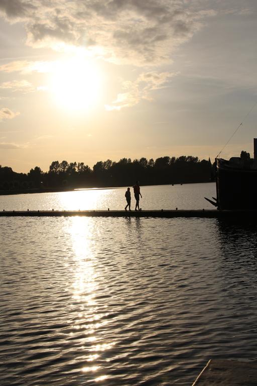 Sailcenter Limburg Pansiyon Kinrooi Dış mekan fotoğraf